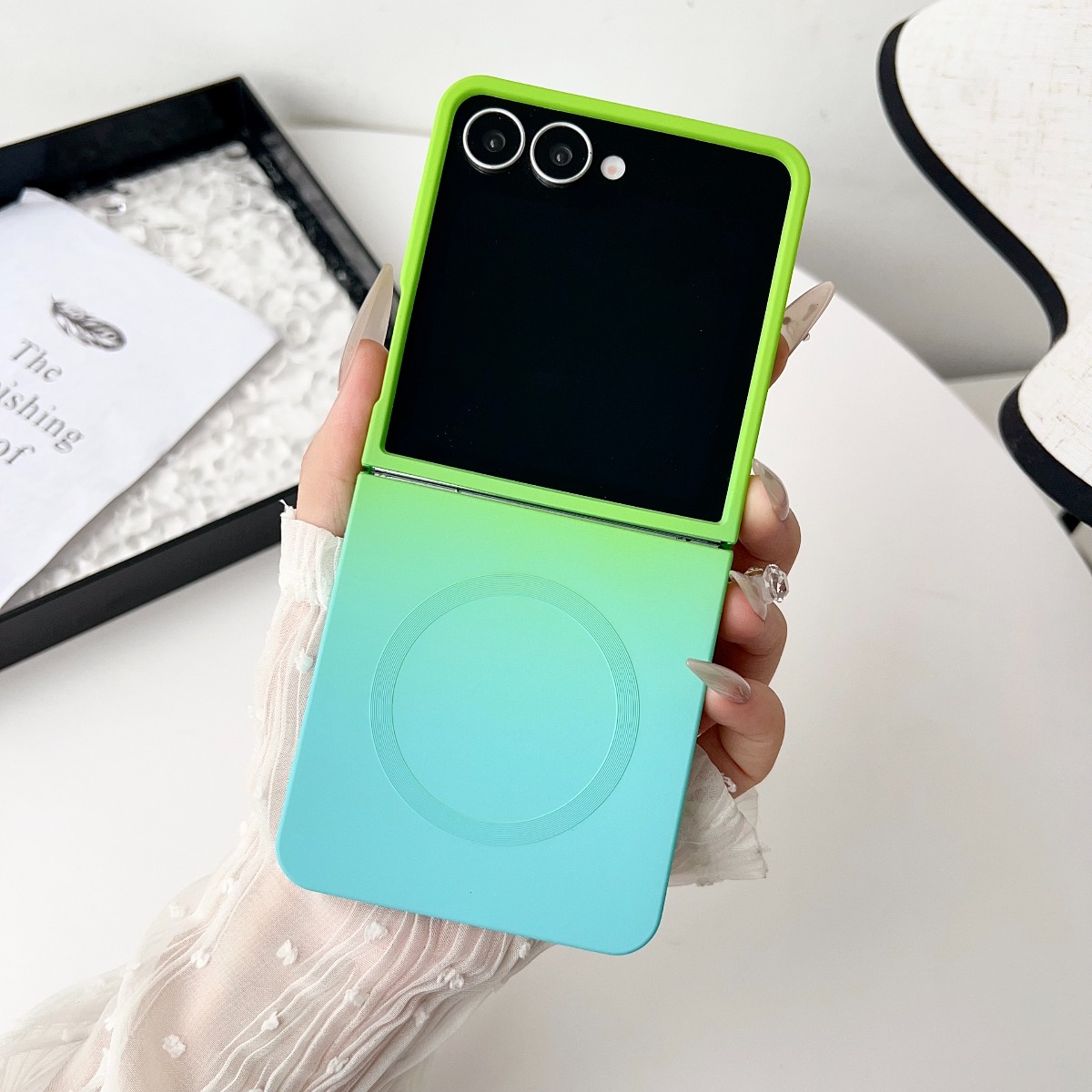 Custodia Protettiva Magnetica  - Liquid Silicone Magnetic Phone Case recensione e prezzo